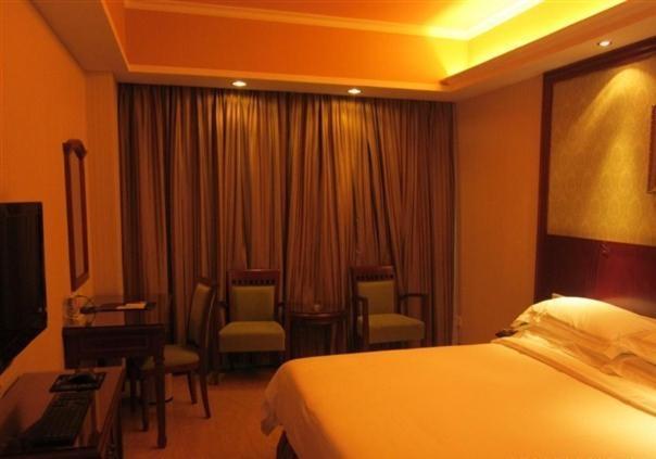 Vienna Hotel Shenzhen Pinghu Square Exterior foto
